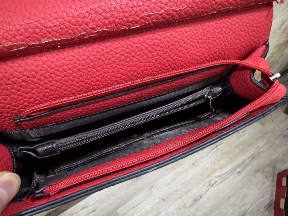 Два стильні клатчі, віддам за безцінь