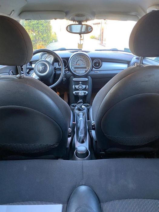 Mini Cooper 1.6 benzyna