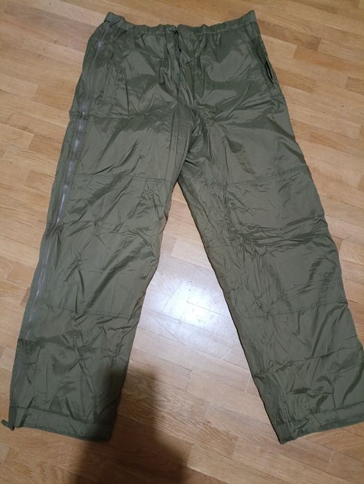 Сьомий слой штани Британка