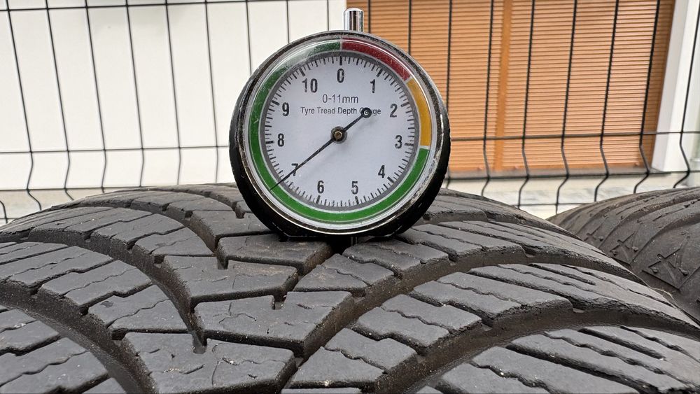 Opony całoroczne 225 55 r17 Falken 2024r