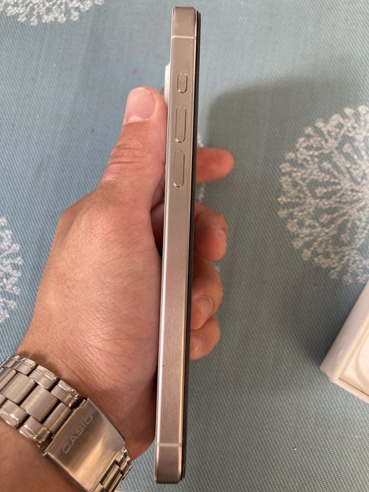Продам iPhone 15 Pro Max 256gb r-Sim e-Sim