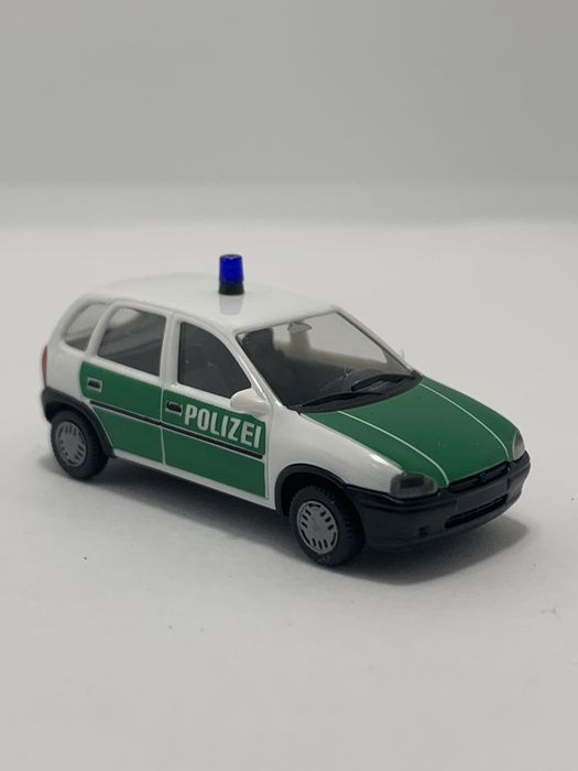Opel Corsa Polizei da Herpa 1/87