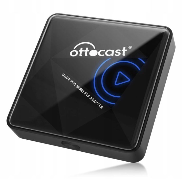 Bezkabelowy adapter Apple CarPlay Ottocast U2Air Pro.