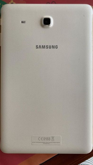 Tablet Samsung galaxy tab A praticamente novo