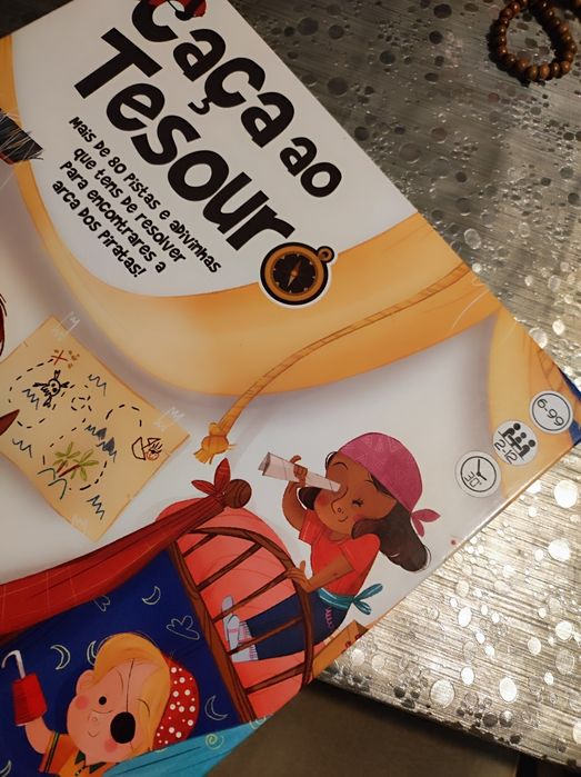 Jogo Caca ao Tesouro  da Clementoni