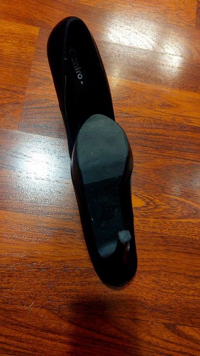 Czarne szpilki 13 cm z koturnem Centro roz 35