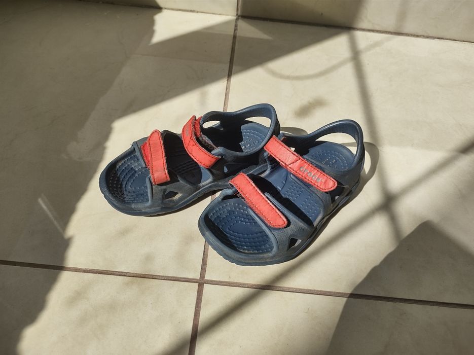 Crocs c8 sandałki