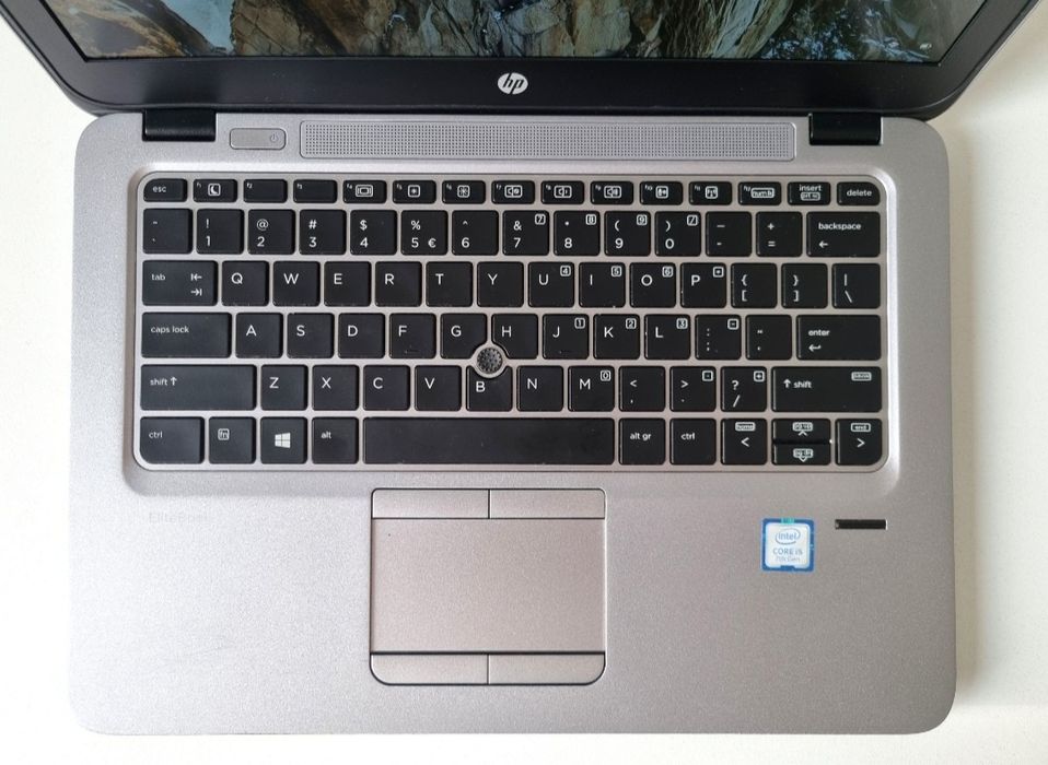 Laptop HP 820 G4 i5 512 GB M.2 16 RAM FullHD Windows 11 pro