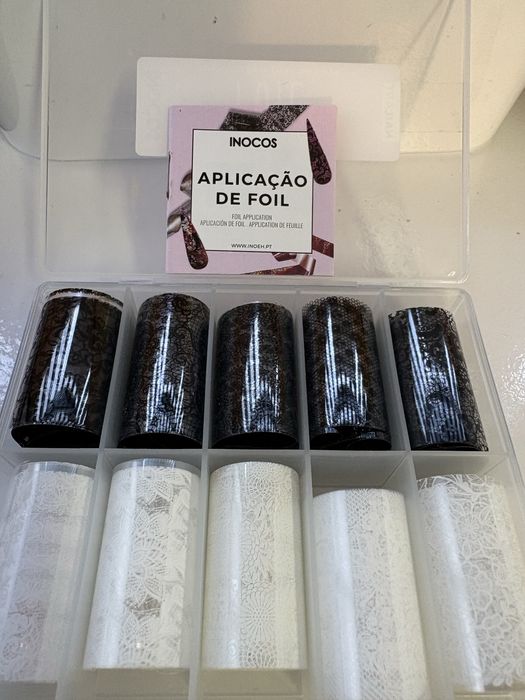 Foil unhas e avental