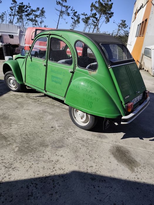 Citroen 2 CV descapotável