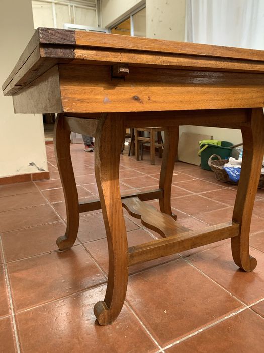 Mesa- Madeira de Pinho
