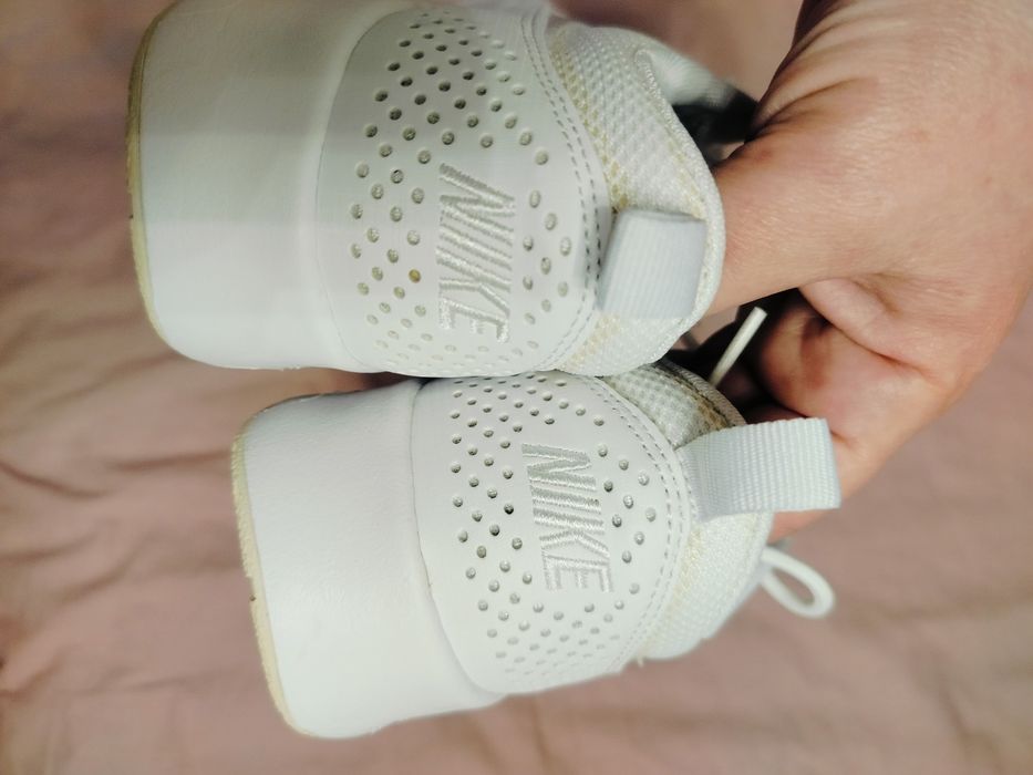Sprzedam  buty Nike