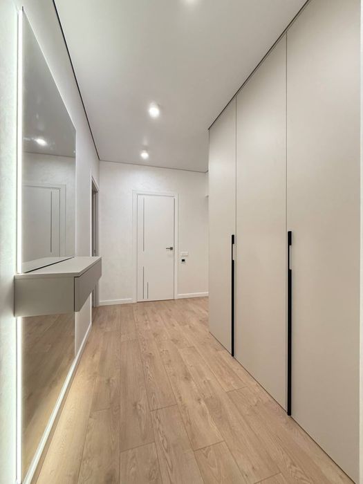 Велика 1-кімнатна в ЖК «На Щасливому». 49 м2. Вул. Студенська 32 !!!