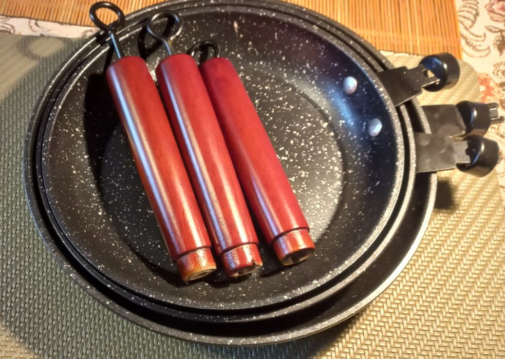 3 patelnie 24/26/28 cm nieprzywierające.e