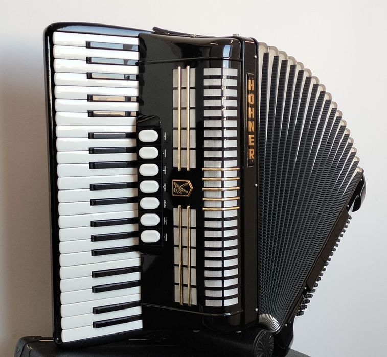 Akordeon Hohner Verdi III - piękny stan !