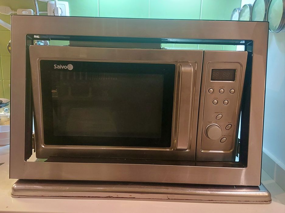 Microondas avariado 1400w 
1400 W microondasMSKG 2305