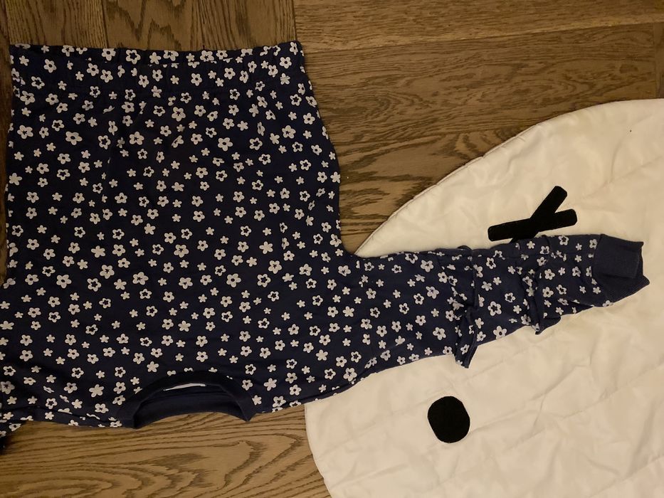 Bluza 128 w kwiaty z falbankami na rękawach