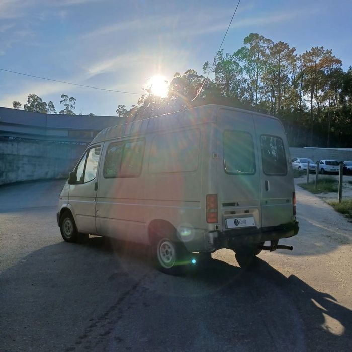 Ford Transit 2.5 D de 1989 - Peças Usadas (10122)