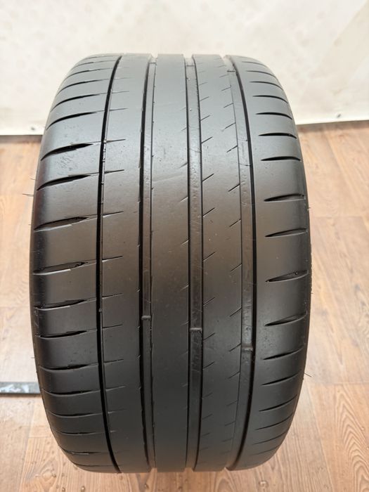 Шина Michelin 295/35/R20