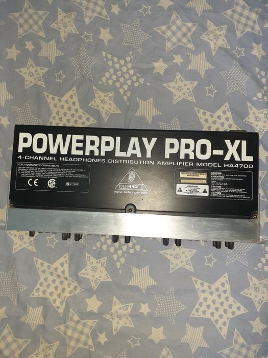 продам Behringer Powerplay Pro-XL HA4700