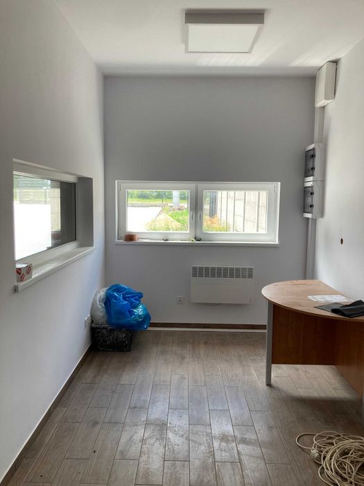 Hala 560m2 na działce 1776m2 na sprzedaż / wynajem