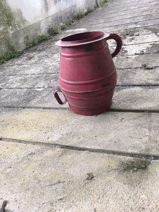 Vários utensílios para vendima
