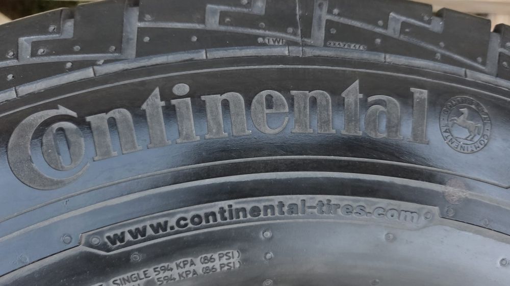 Opony letnie Continental ContiVanContact 100 225/75R16C  118/116R