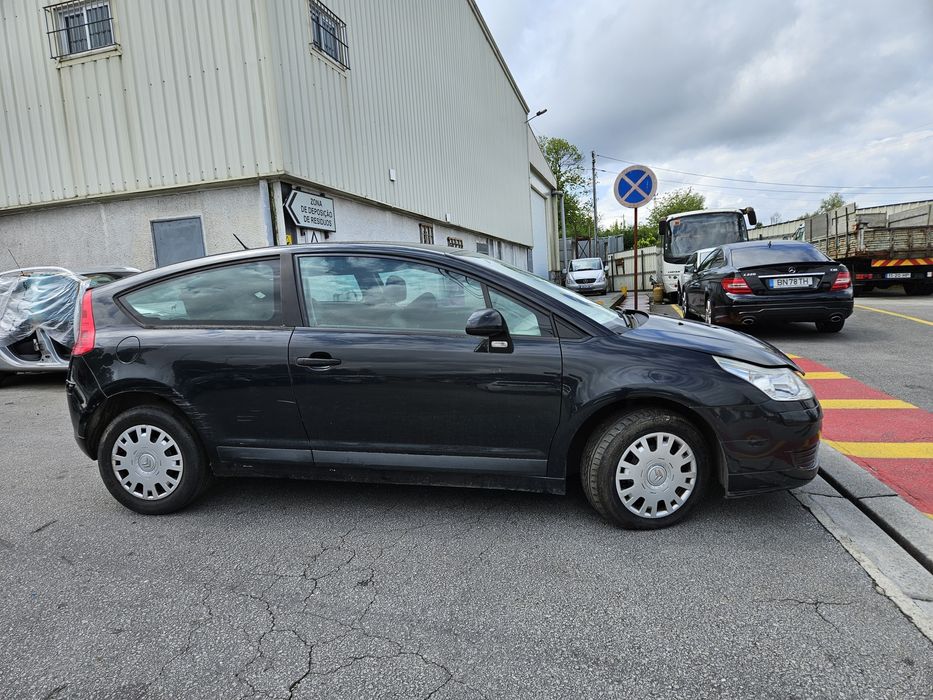 Citroën C4 Coupé 1.4i de 2007 para peças