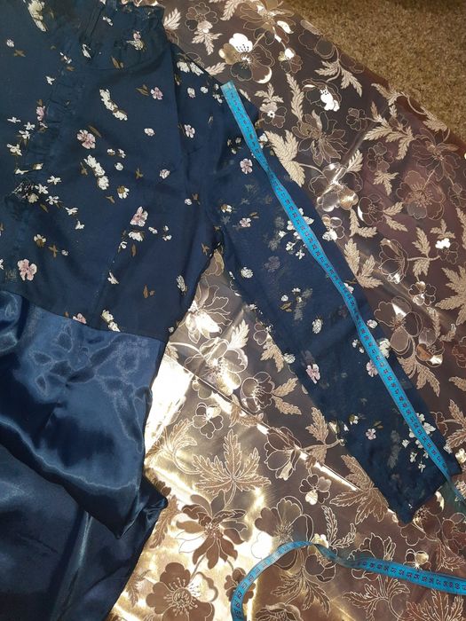 Красивое нарядное платье