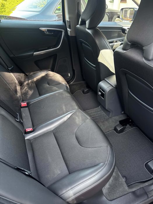Piekne volvo xc60 do konca serwis polecam