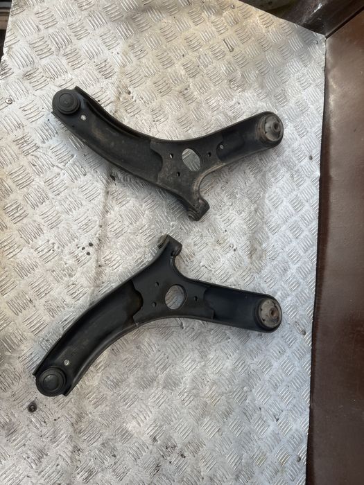 Передний рычаг Киа рио 12 год kia rio 3