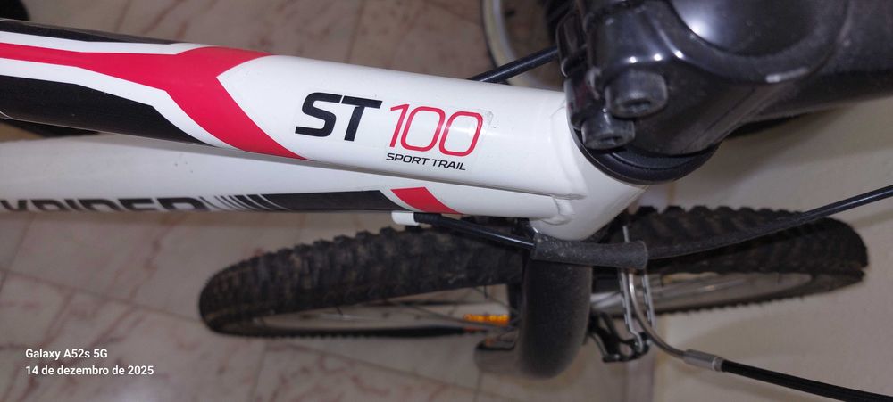 2 Bicicletas ST100 Rockrider semi-novas