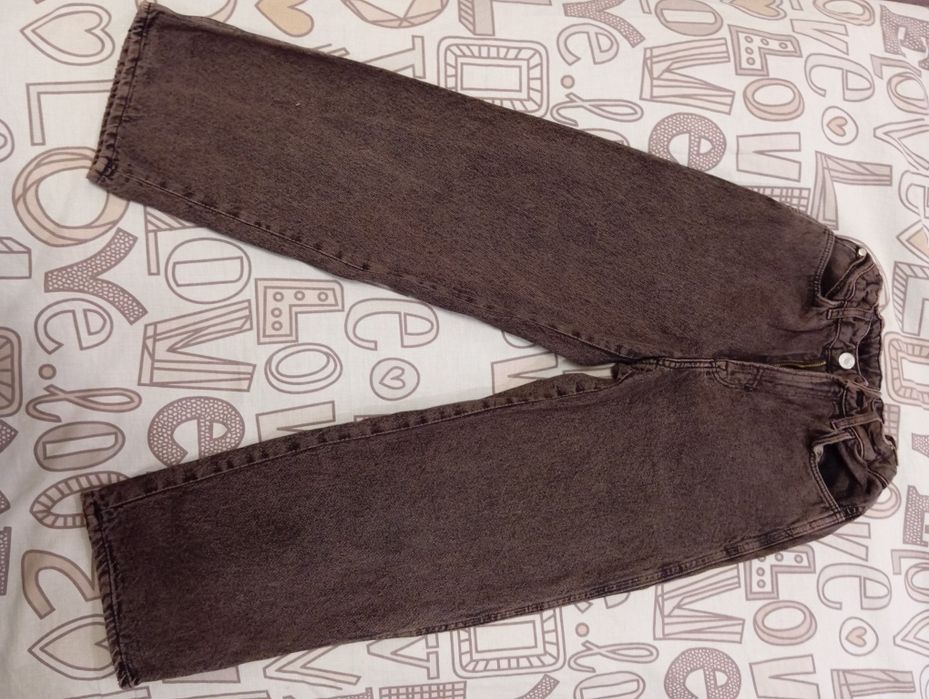 Джинси,штани на дівчинку 8-10 -11 років