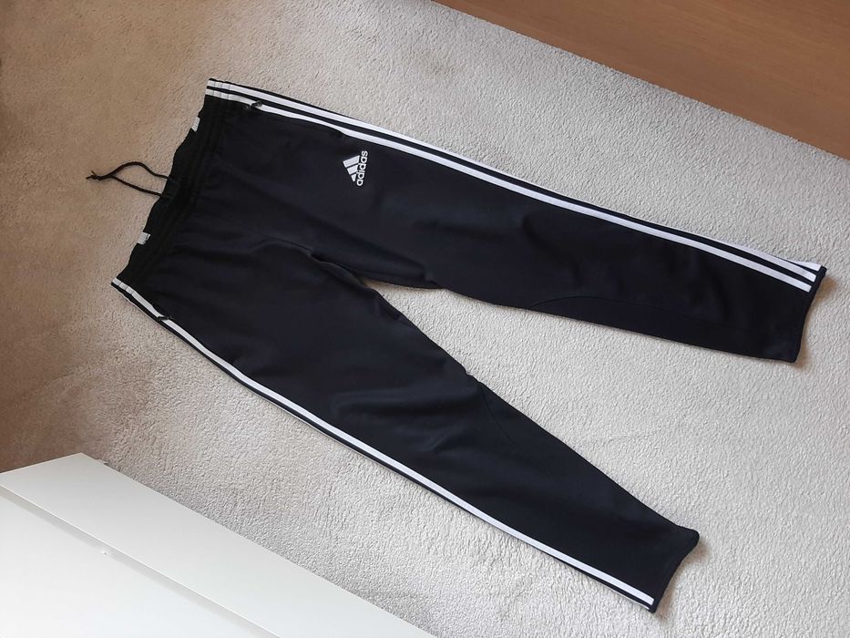 Spodnie dresowe adidas M