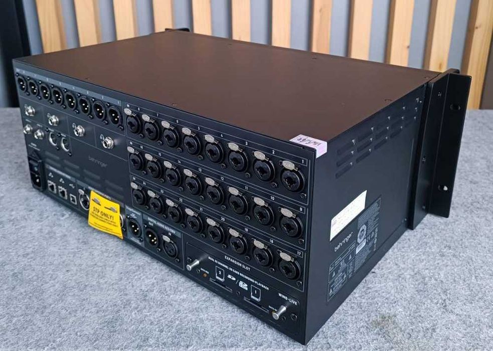 Behringer Wing Rack novas por estrear c/garantia & fatura em seu nome