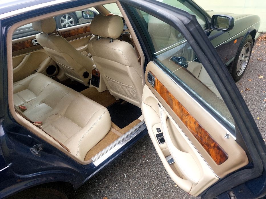 Jaguar XJ 6 3.2 litra bardzo dobry stan orginalny.