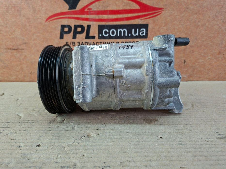 Ford Transit Connect Mk3 21- 2.0 D Компрессор кондиционера 3Q0816803B