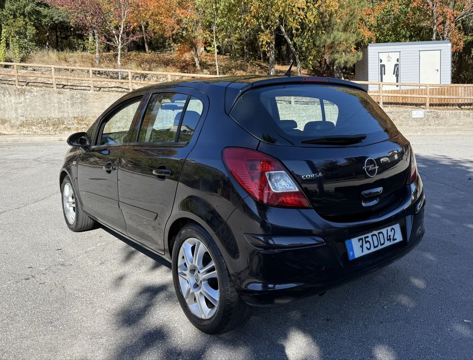 Opel Corsa D 1.2 -07
