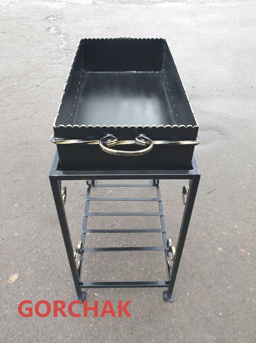 Мангал на 10 шампурів, сталь 4 мм, на прямокутній стійці з дровницею