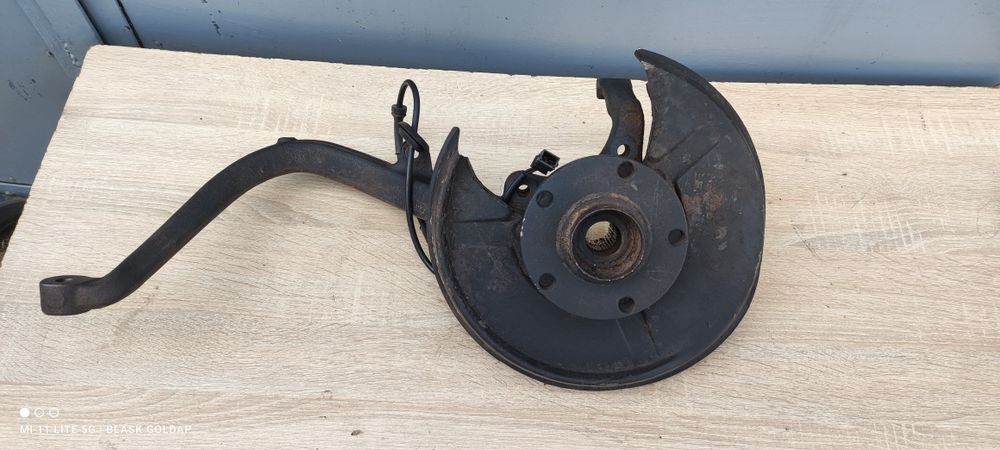 Zwrotnica Lewa Tył Audi A4 B5 Quattro 98 Części Blask Gołdap