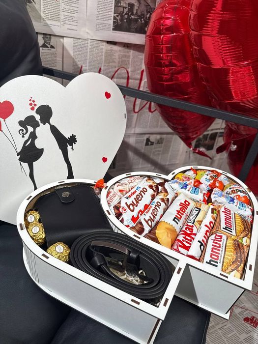 Подарунок коханому – романтичний подарунковий бокс