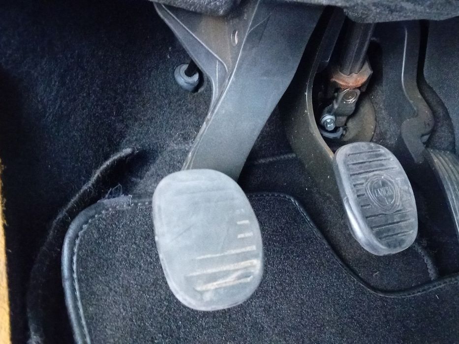 Pedal da embraiagem LANCIA Delta III (844_)