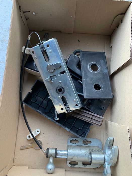 Секційні ворота алютех 3200 мм