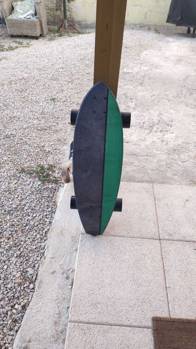 Surfskate caveira