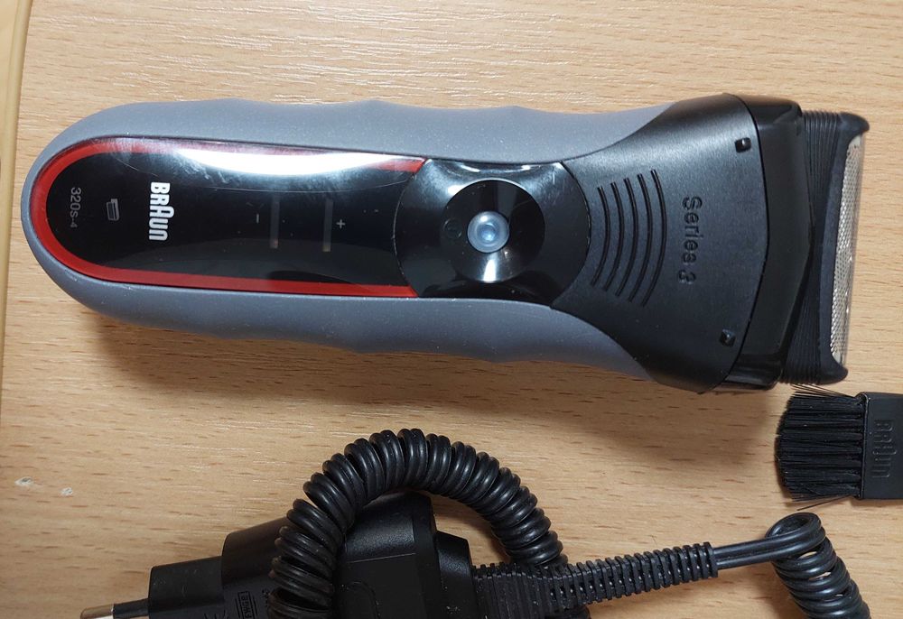 Электробритва Braun 3 series 320s-4