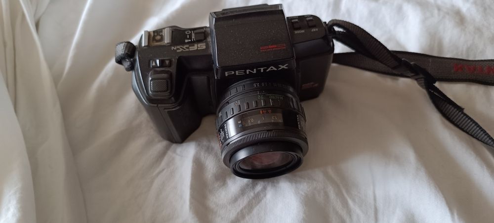 Pentax SFXn + lente 35-80mm