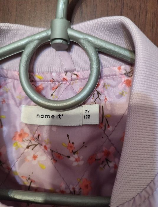 Вітрова для дівчаток