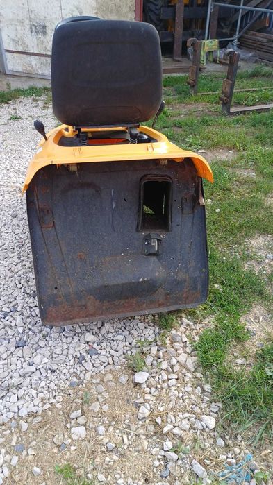Traktorek kosiarka Stiga Castel Garden F72 Hydro