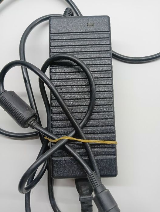 Sprzedam Ac Adapter