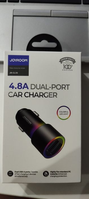 Samochodowa ładowarka 2x USB z podświetleniem 24W czarny